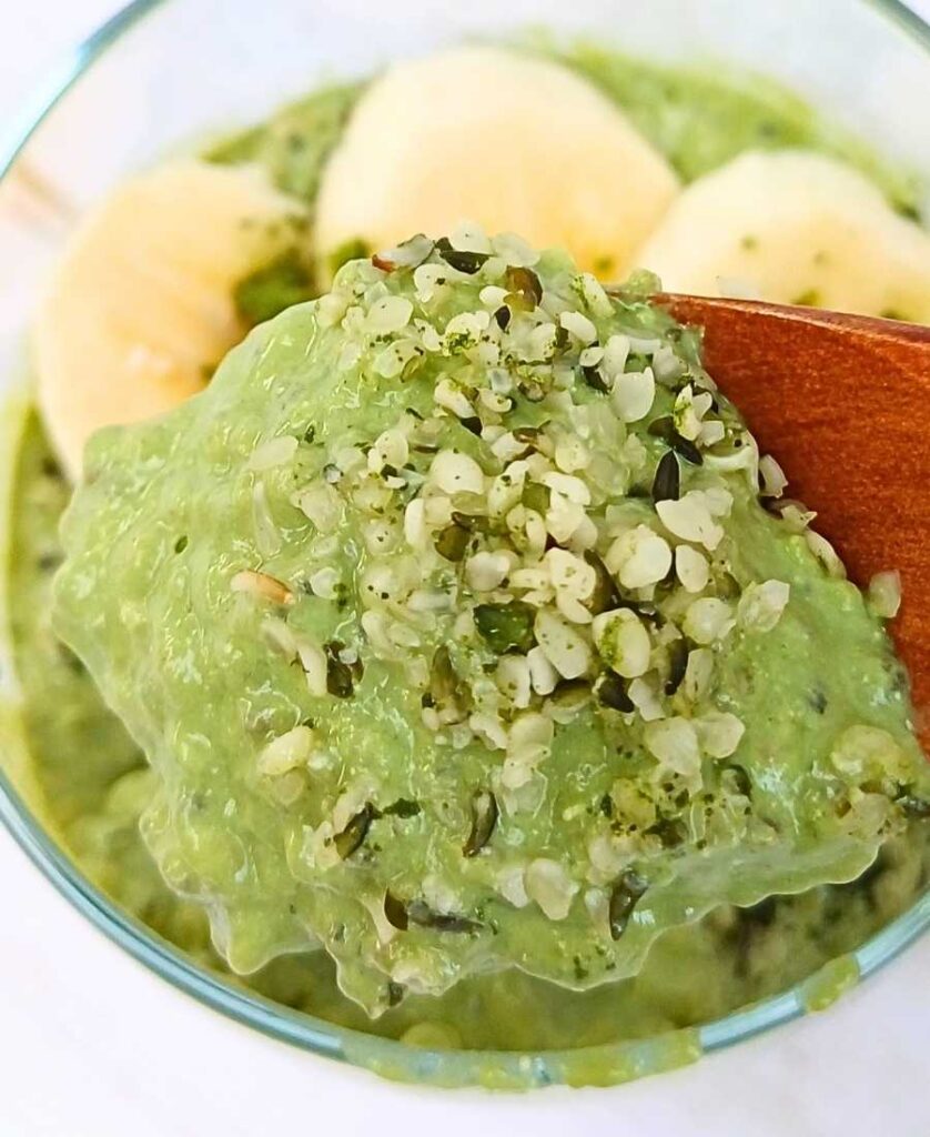 banana matcah chia pudding with hemp seeds
