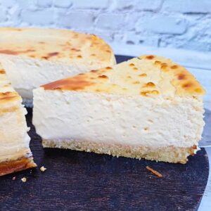 Cottge cheese cake with gluten free crust