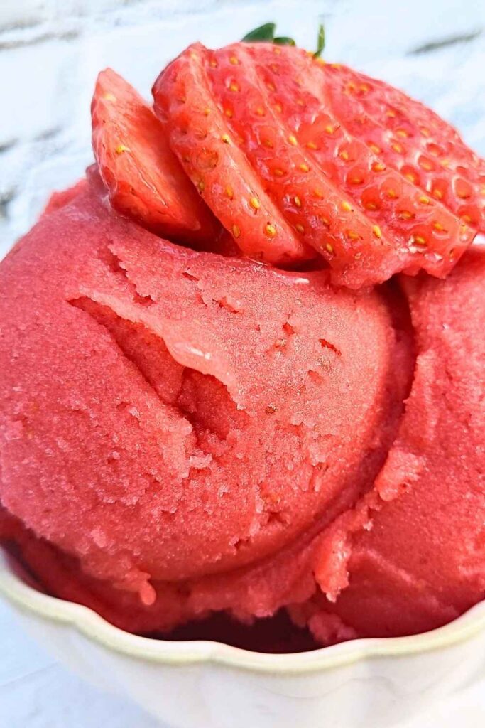 Strawberry sorbet Ninja creami