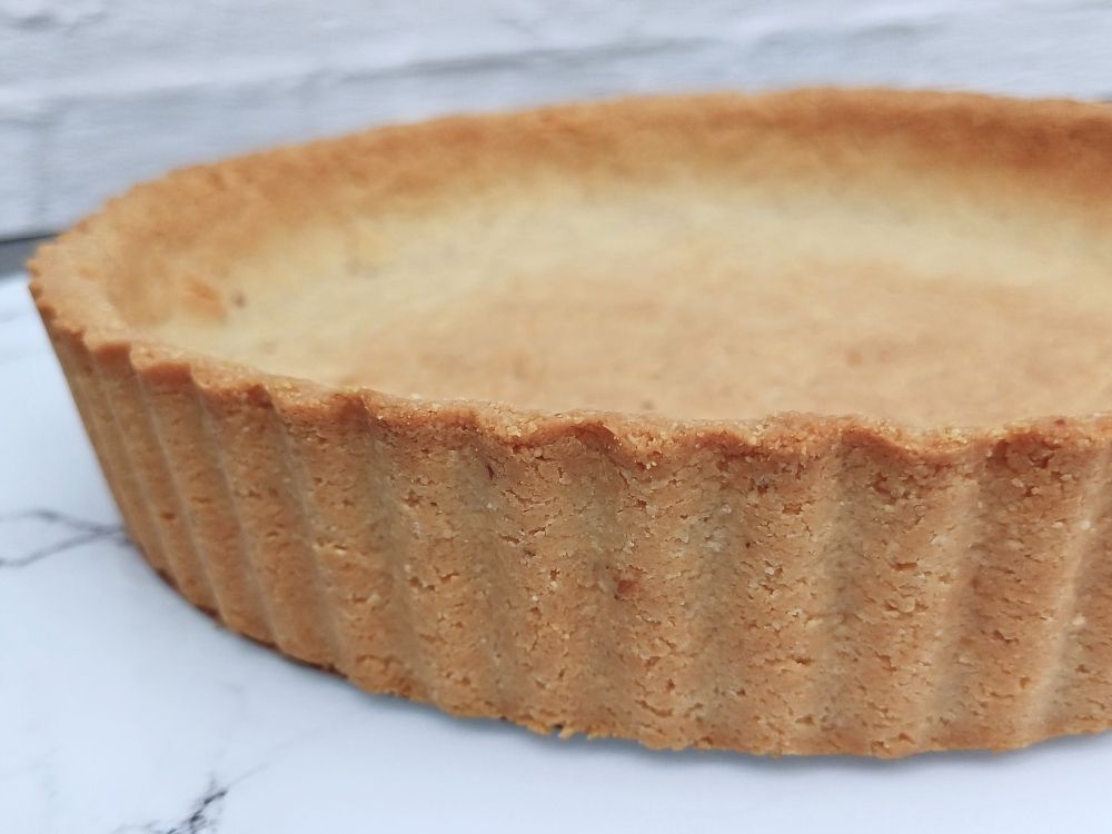 side of an almond flour pie crust