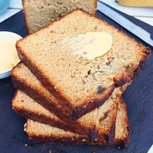 Almond-flour-banana-bread-slices-with-butter