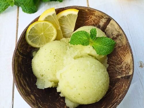 Lemon-lime-mint-in-the-bowl-