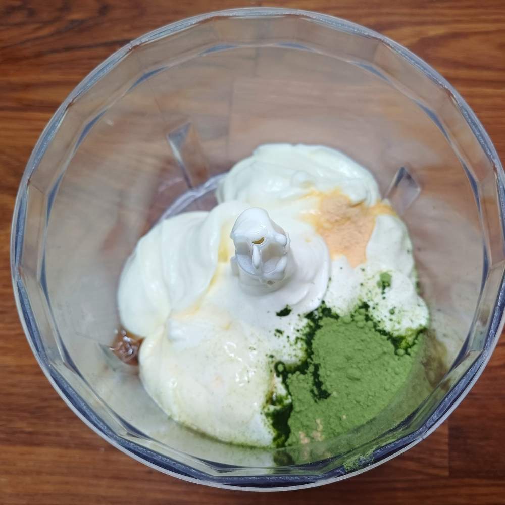 Blending matcha and yogurt