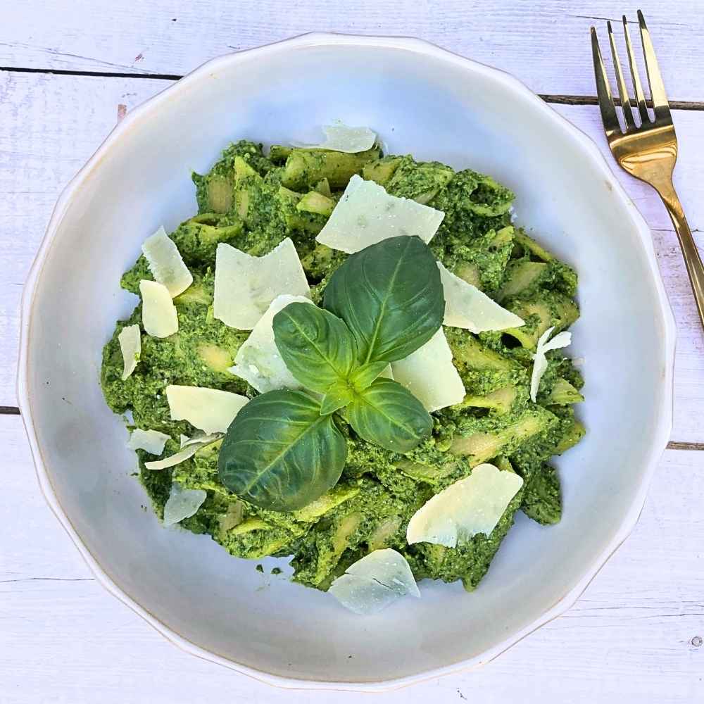 Cottage cheese pasta sauce with basil, spinach and parmesan